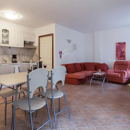 Emi By Interhome Бибинье