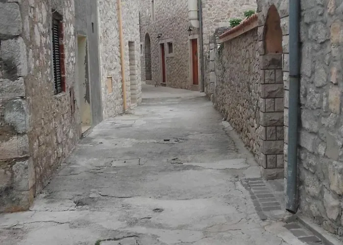 Дом отдыха Emi By Interhome *