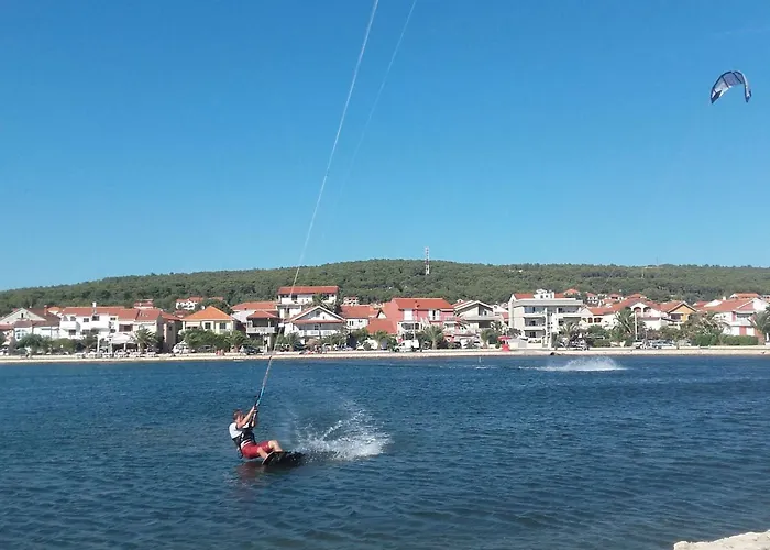 Emi By Interhome Bibinje